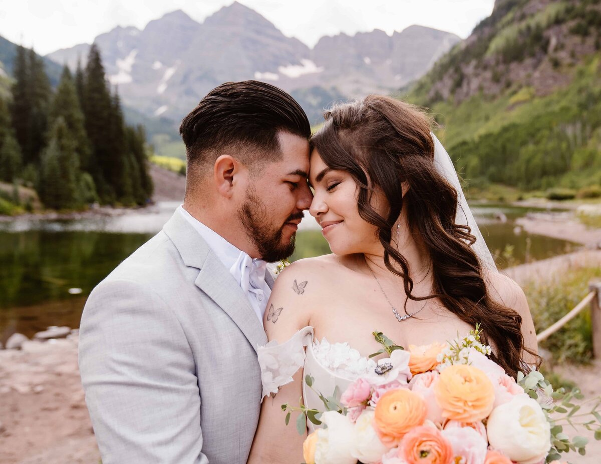 colorado-wedding-photographer-avenir-photo-co.-14