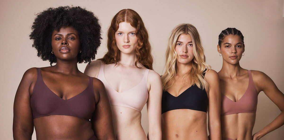 Reine Creative Header Slider-intimates2