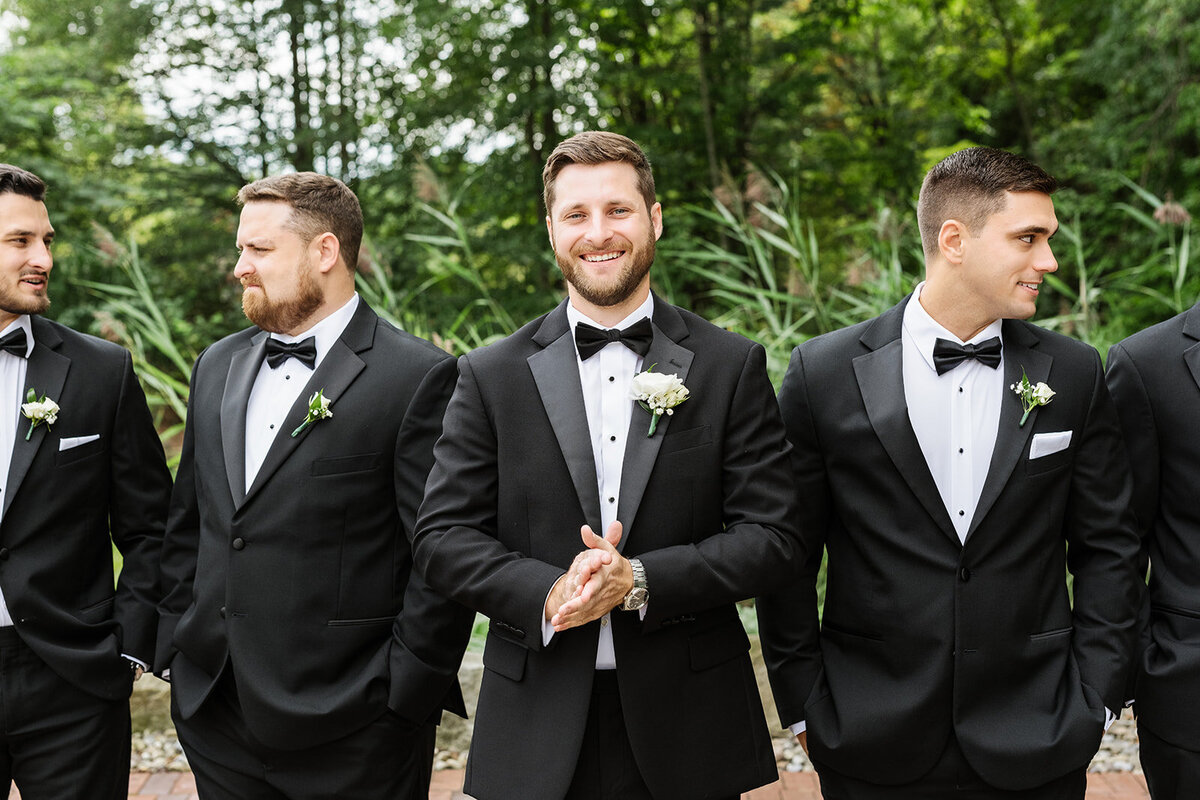 Best Cleveland Luxury Wedding Photographer LIndsey Ramdin LAR Weddings Pittsburgh Wedding Photographer Ohio Romantic Weddings127