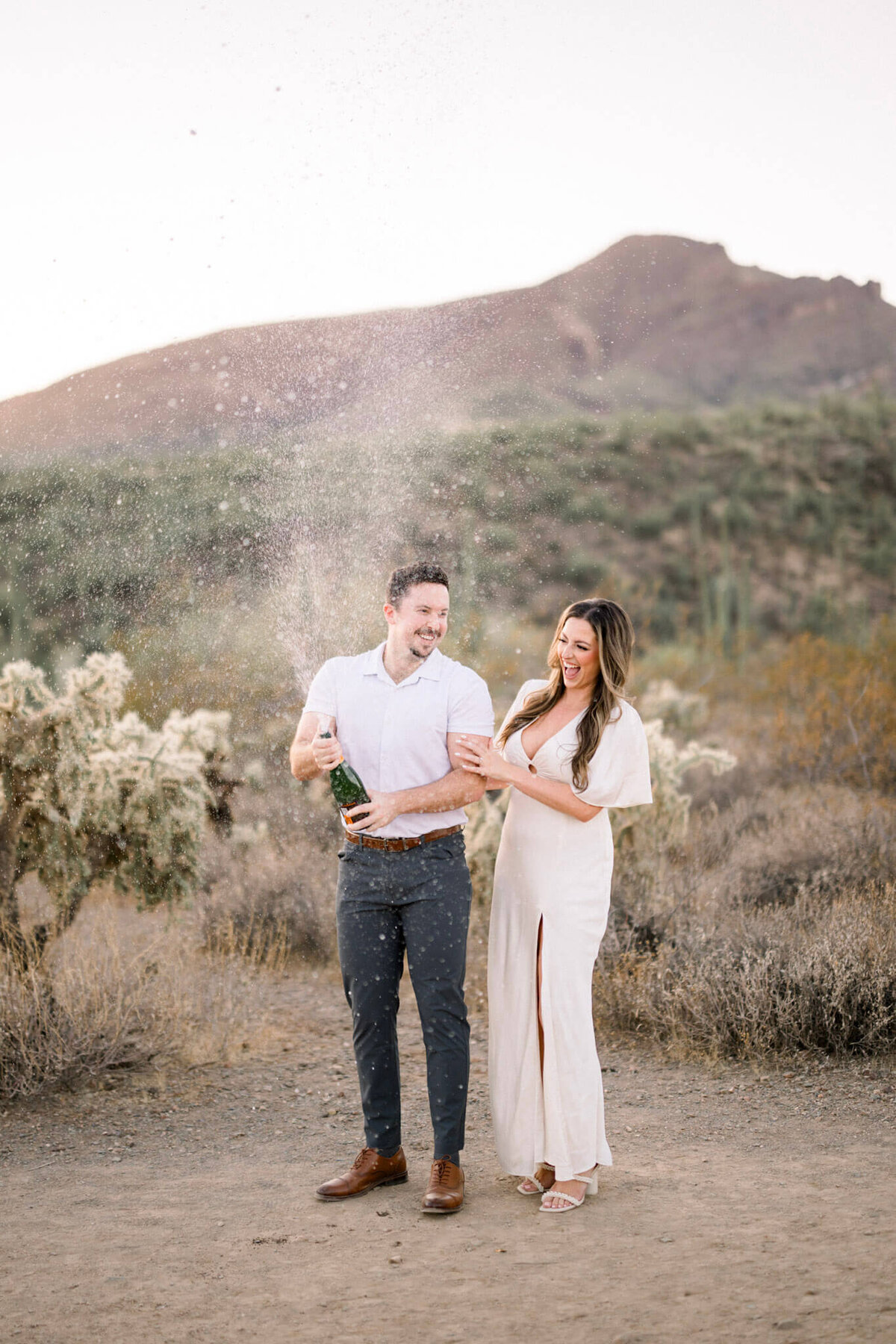 local-engagement-photogrpaher-scottsdale-az