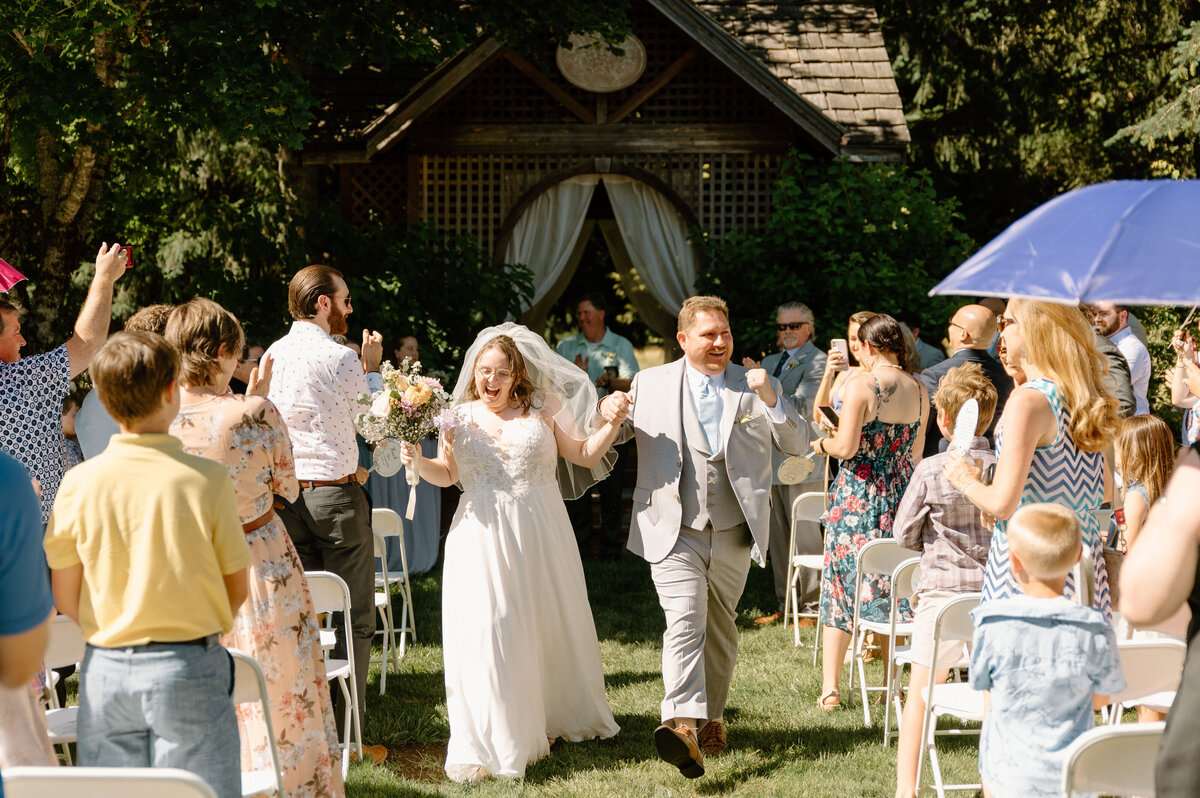 garden_wildflower_washington_wedding_04