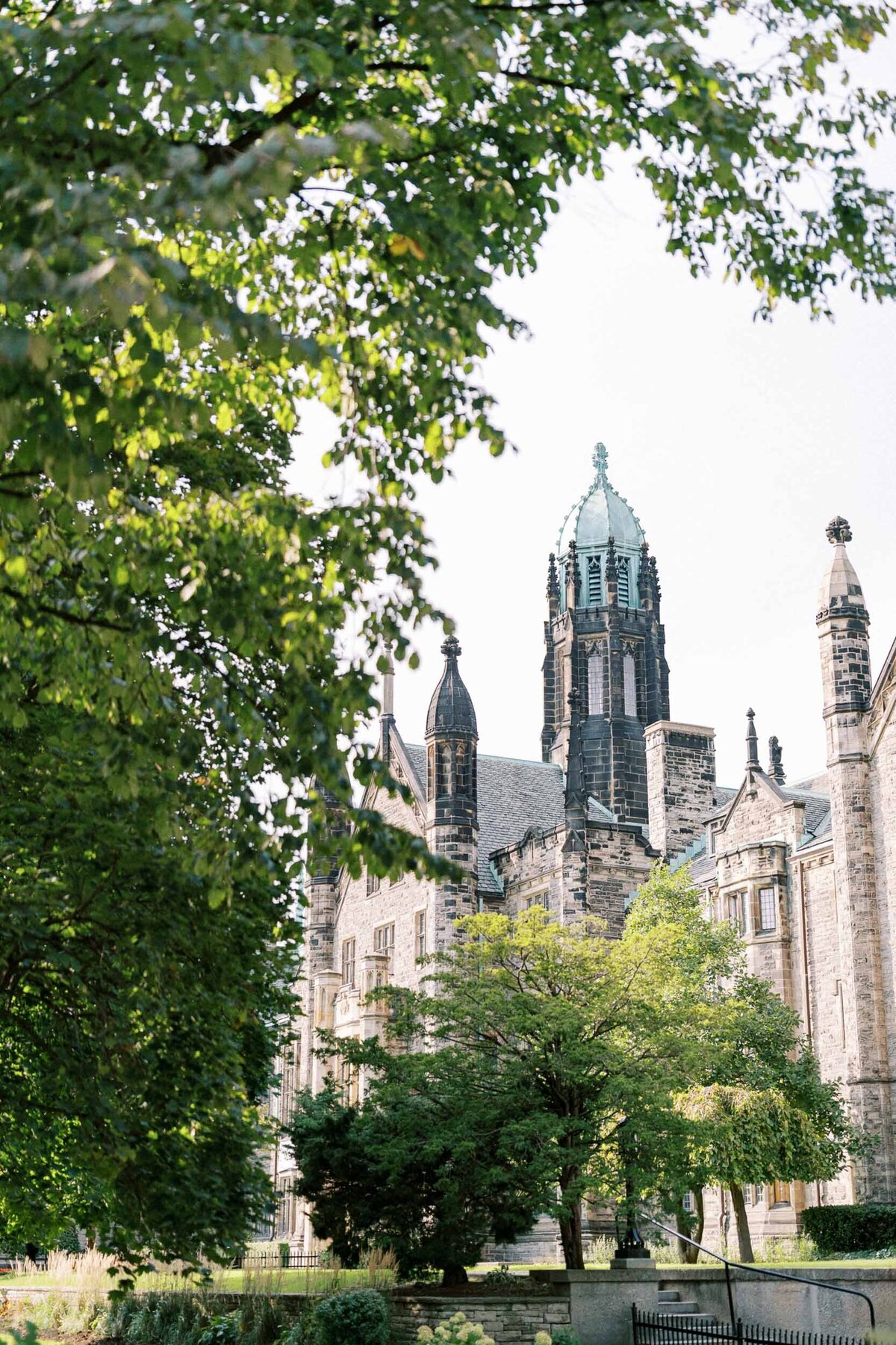 E12-Engagement-photoshoot-Trinity-College-Toronto-Jerilyn-and-Mitch-2024-10-11-2500px-1047