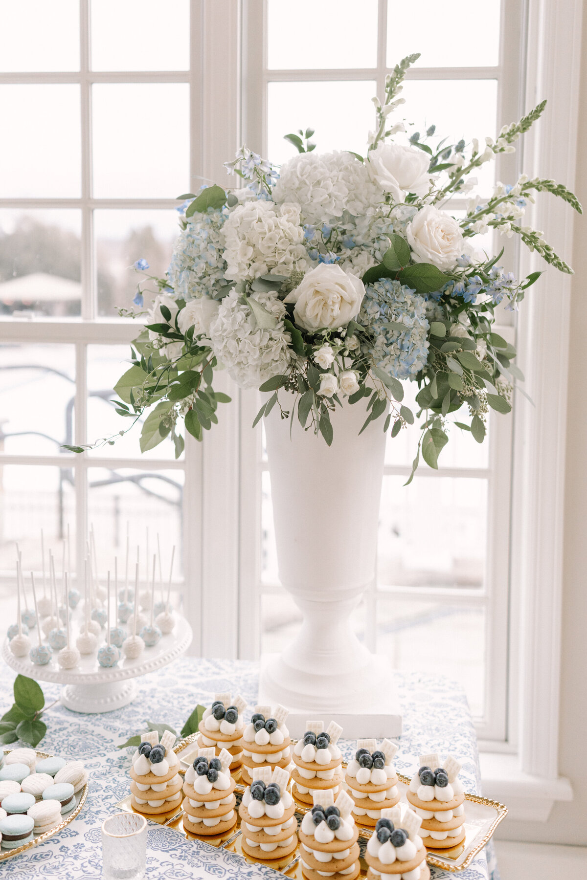 something-blue-bridal-shower-flowers