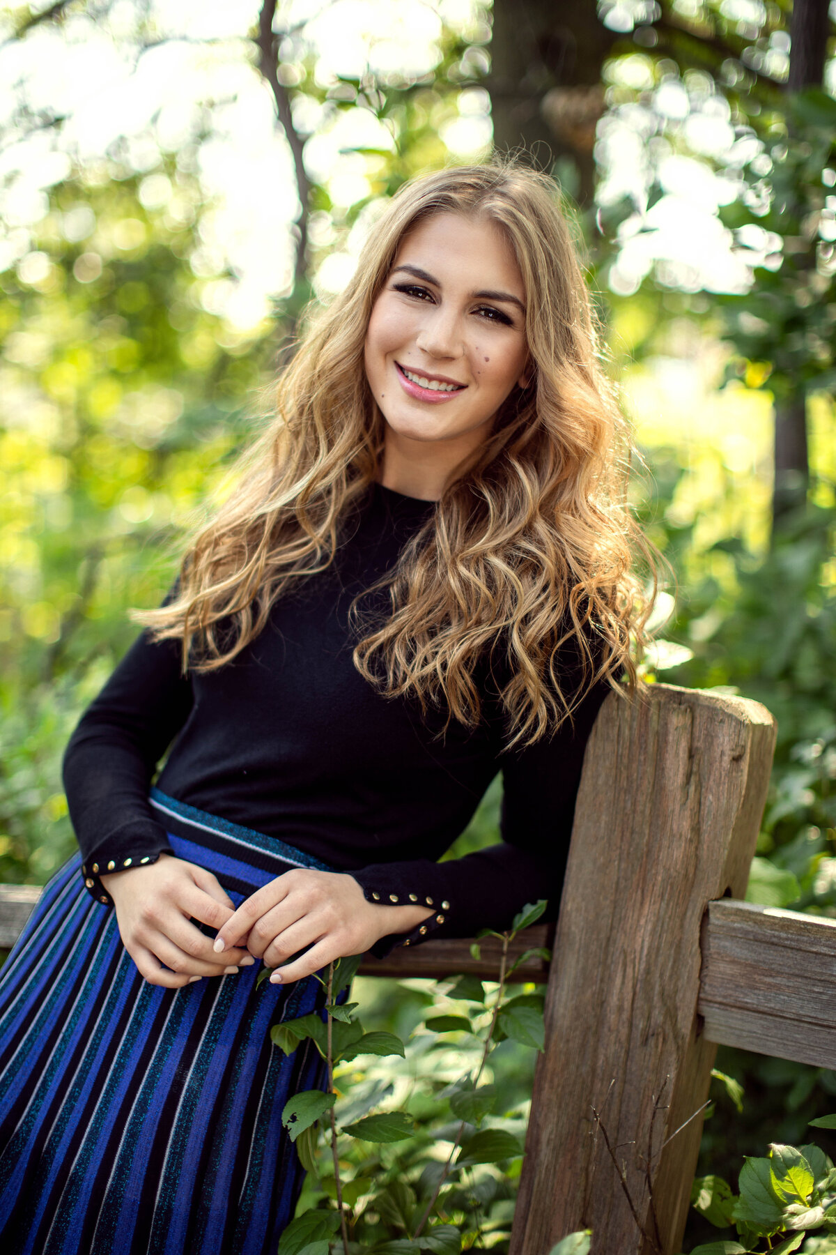 blonde-senior-session