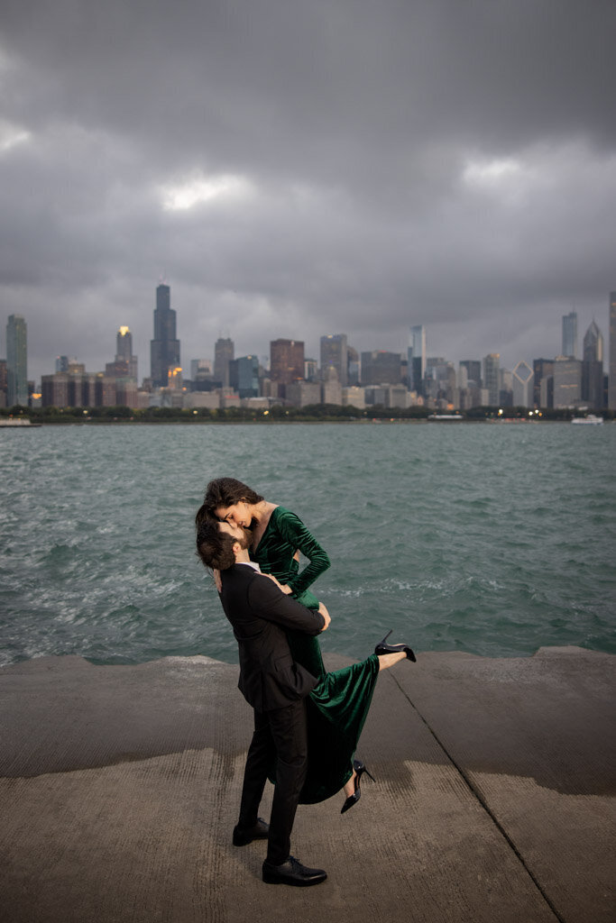 47-Chicago-Engagement-Session-2023