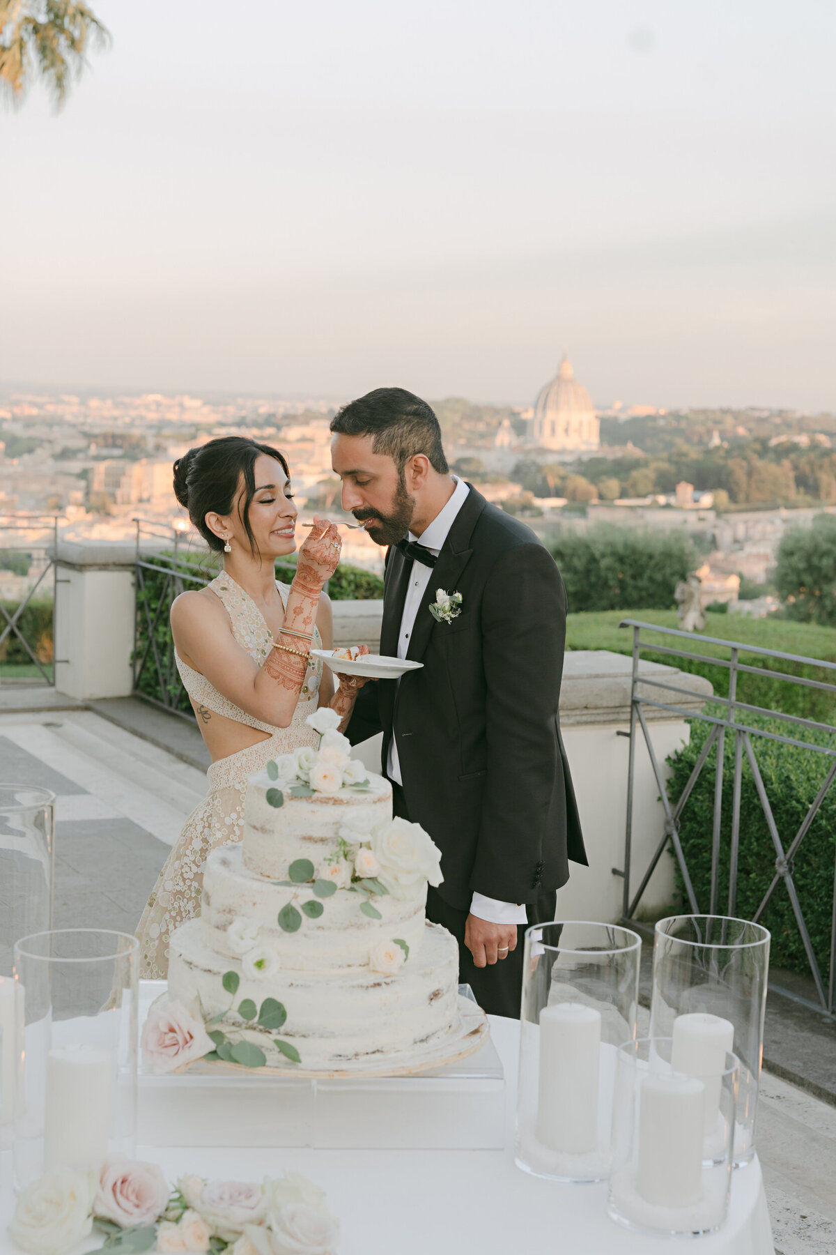 065-RianaRaj_RomeWedding
