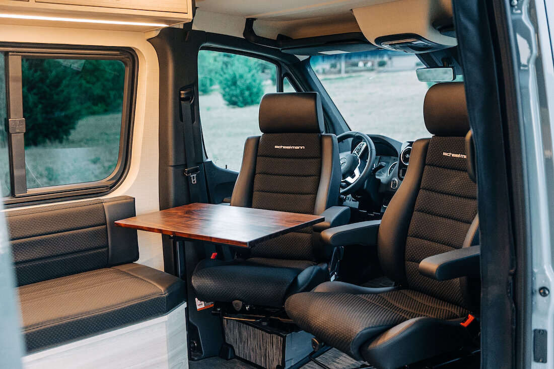 2_PawPrintsPitStops250918_BMV_SlowFastcreative_0952