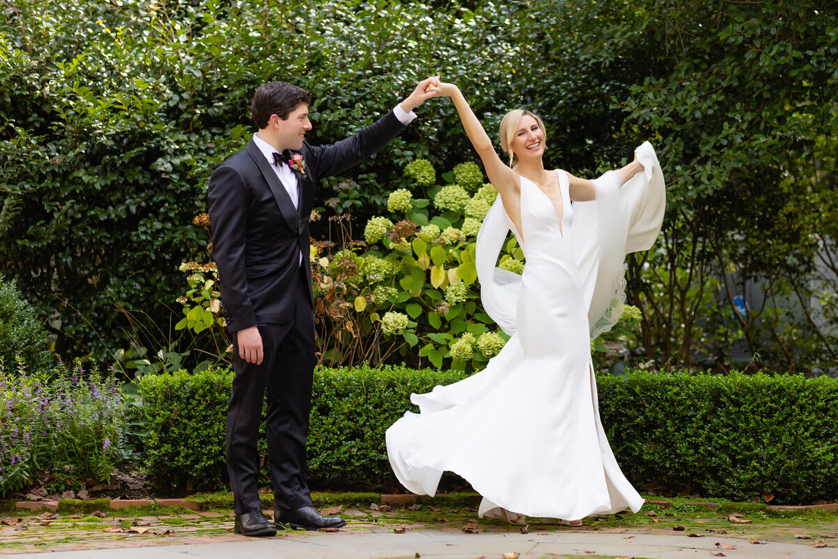 Weddings by Bluesky_Ashley and Jeff_Duke Mansion Wedding Charlotte-206-1