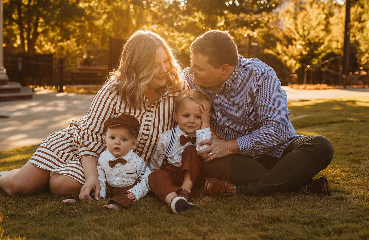 golden hour family portraits 