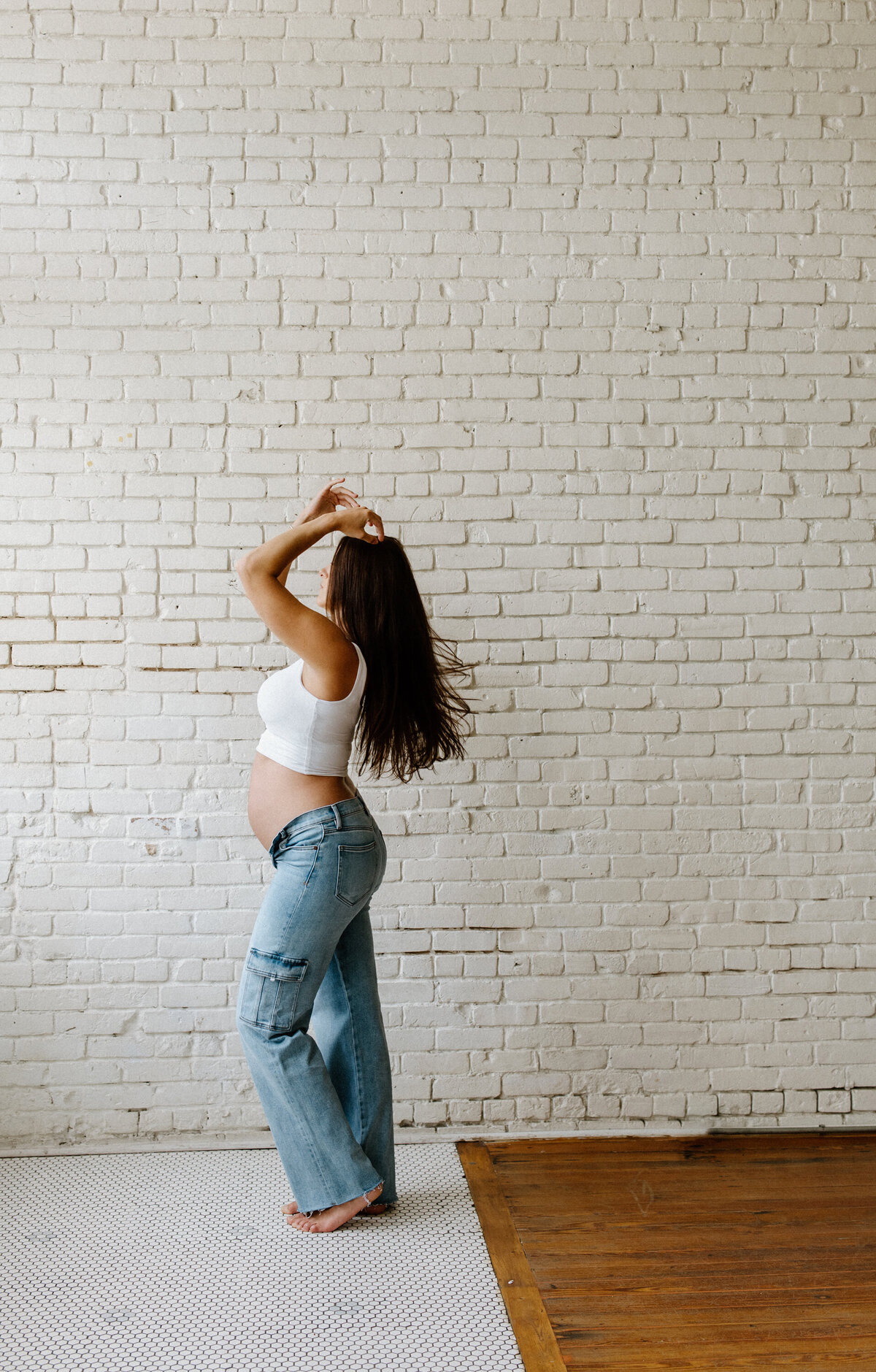 Austin-Lifestyle-Photographer-WadeMaternityStory-49