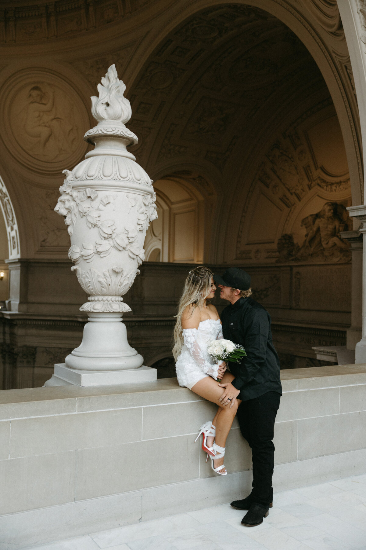 skyler-maire-photography-san-francisco-city-hall-wedding-27