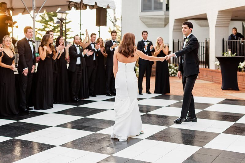 Classic Wedding at City Church of Evansville with Reception at ECC223