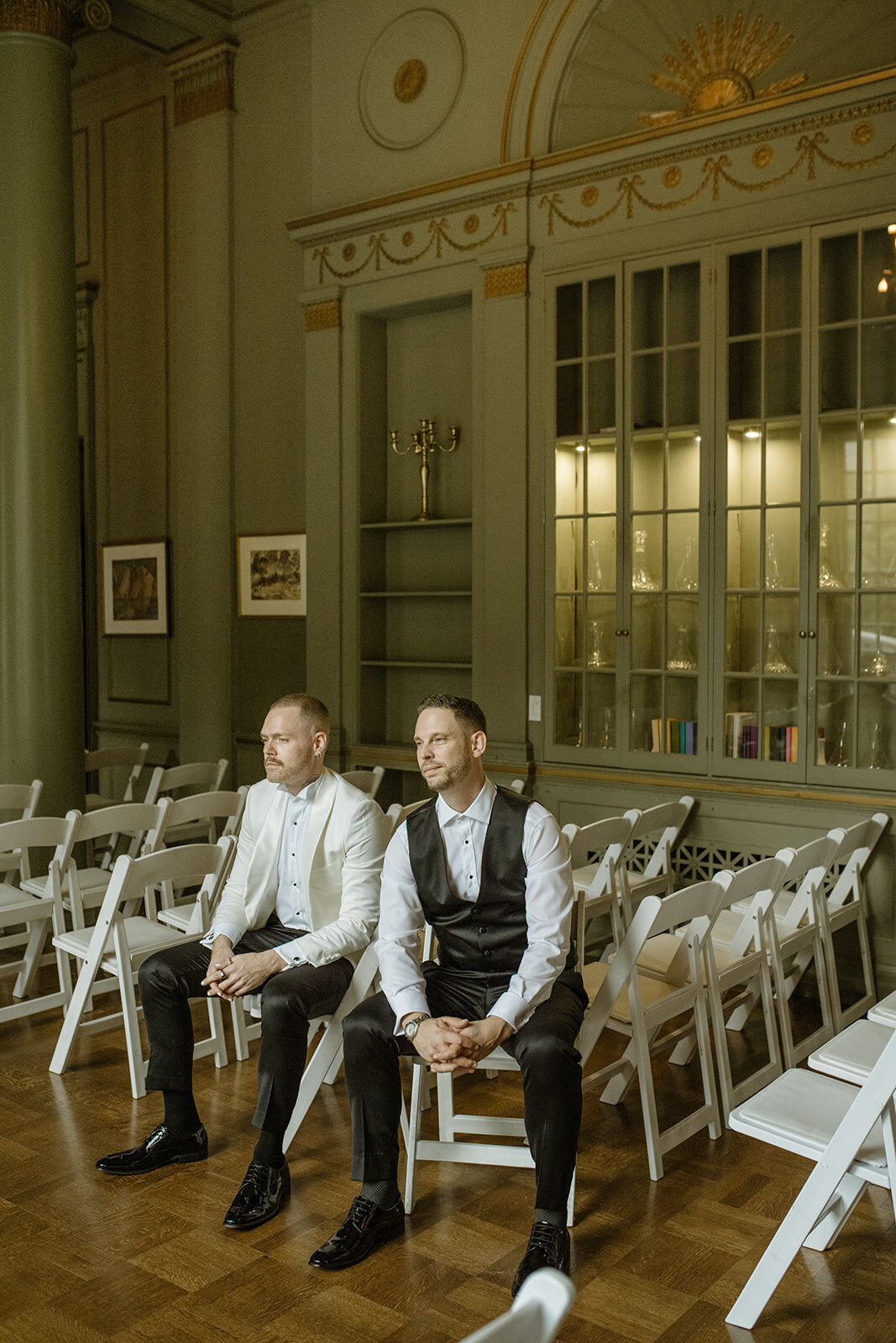 toront-university-club-lbtq+-wedding-couples-session-queer-positive-all-love-downtown-toronto-103