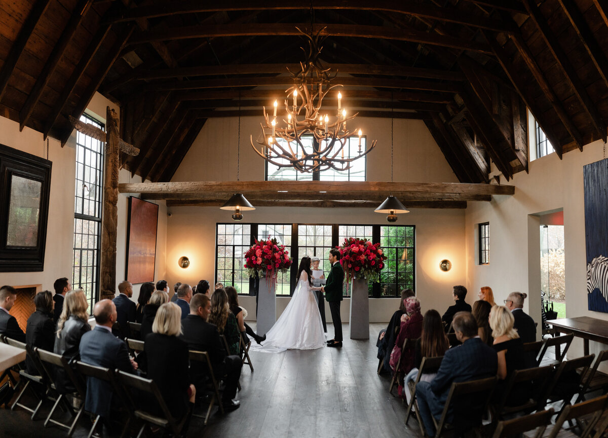 valleryrockinn-newyorkluxurywedding-intimatewedding-felixfeyginphotography-044