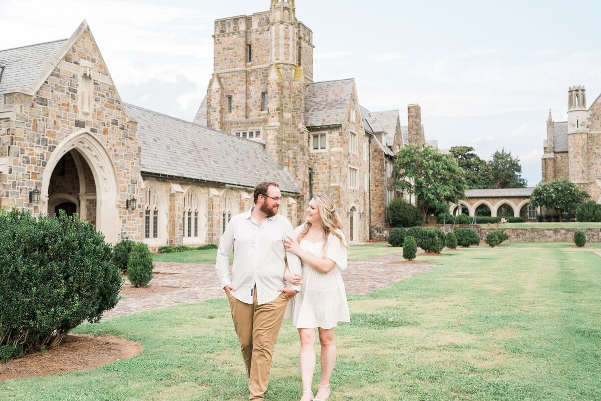 Elli-Row-Photography-Berry-College-Engagement_5330