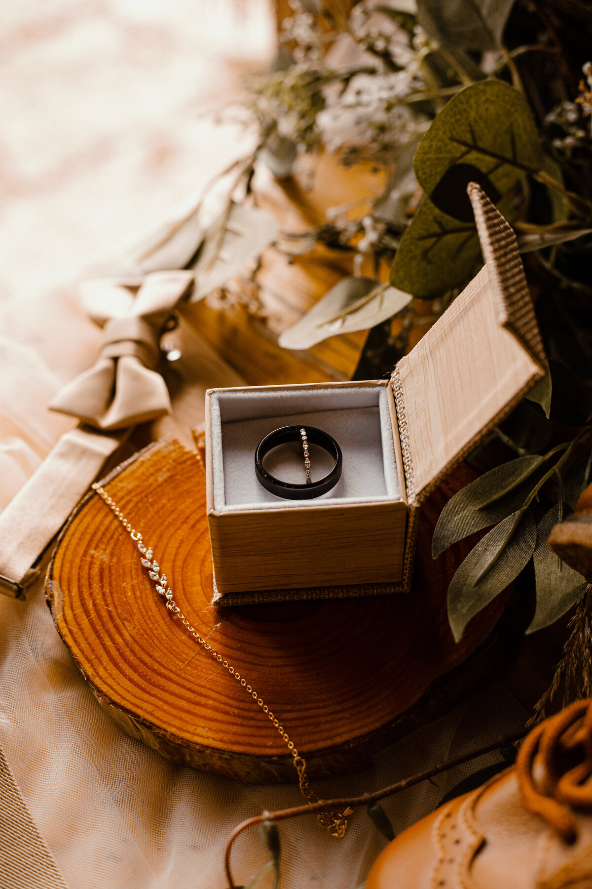 Duluth-MN-Elopement-Photographer-Roots-Revival-4377
