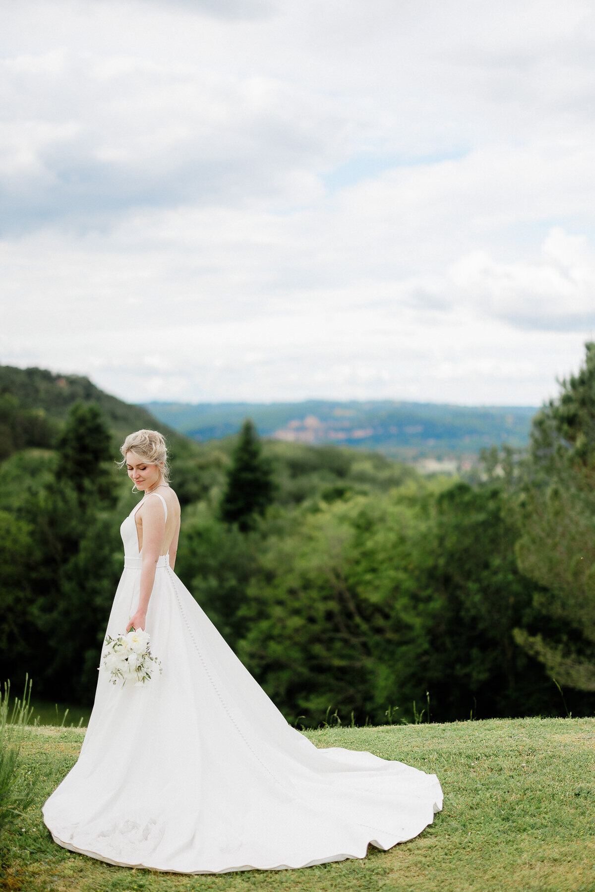 Modern_Chic_Chateau_Valouze_Destination_Wedding_Photographer-88