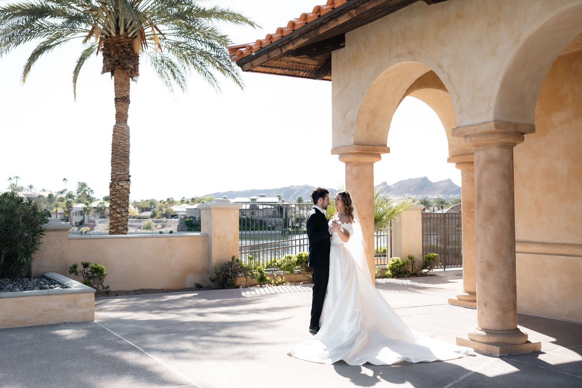 60_riskyexposure_marley-simon_las-vegas-elopement-photography