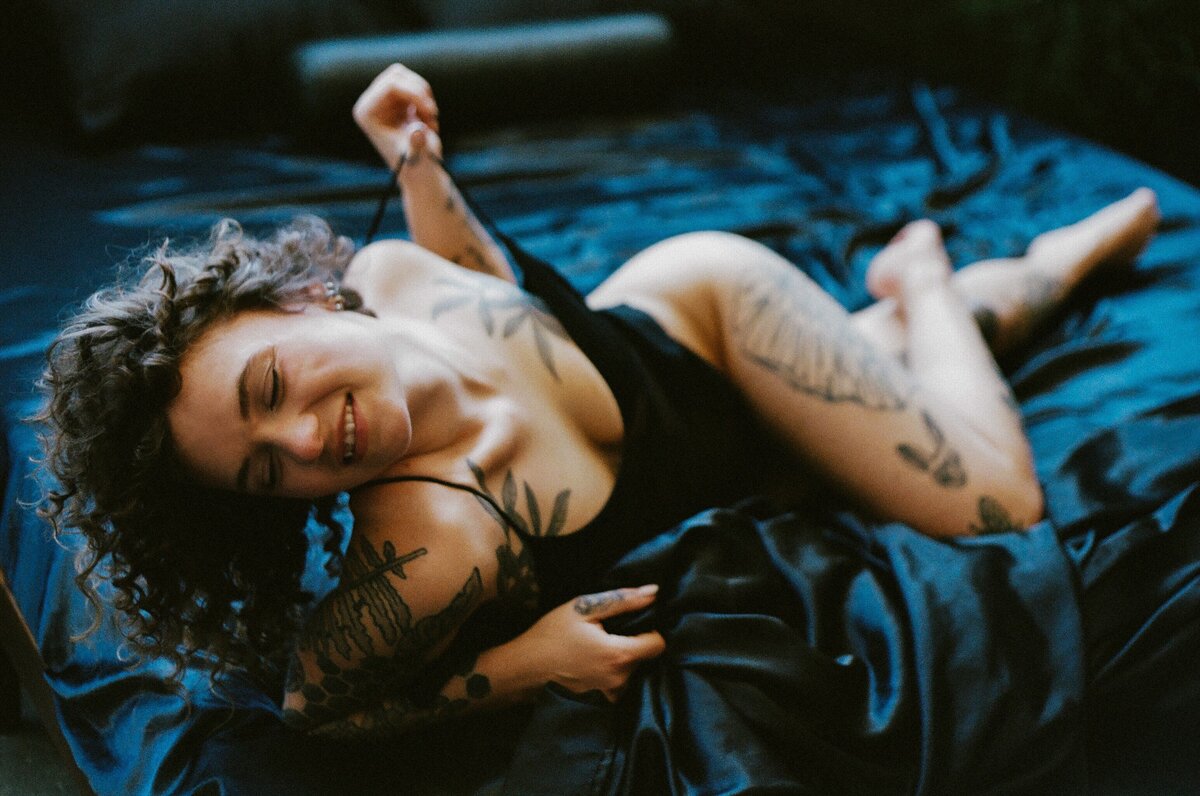 e-notorious boudoir -SZfilm-32-min