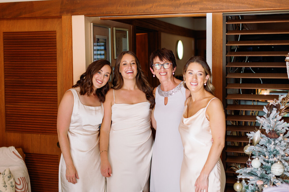 Top-Kauai-Wedding-Photographer-10