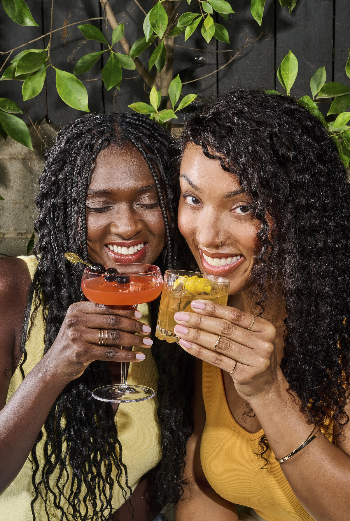 los-angeles-lifestyle-photographer-lindsay-kreighbaum-stella-rosa-brandy-beverage-photography-11