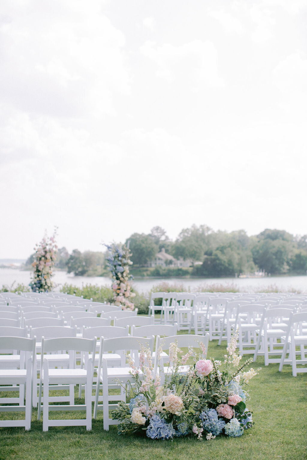 NikkiSanterre_EastCoastLuxuryWeddingPhotographer_TidesInnWedding_Katie&Greg-231