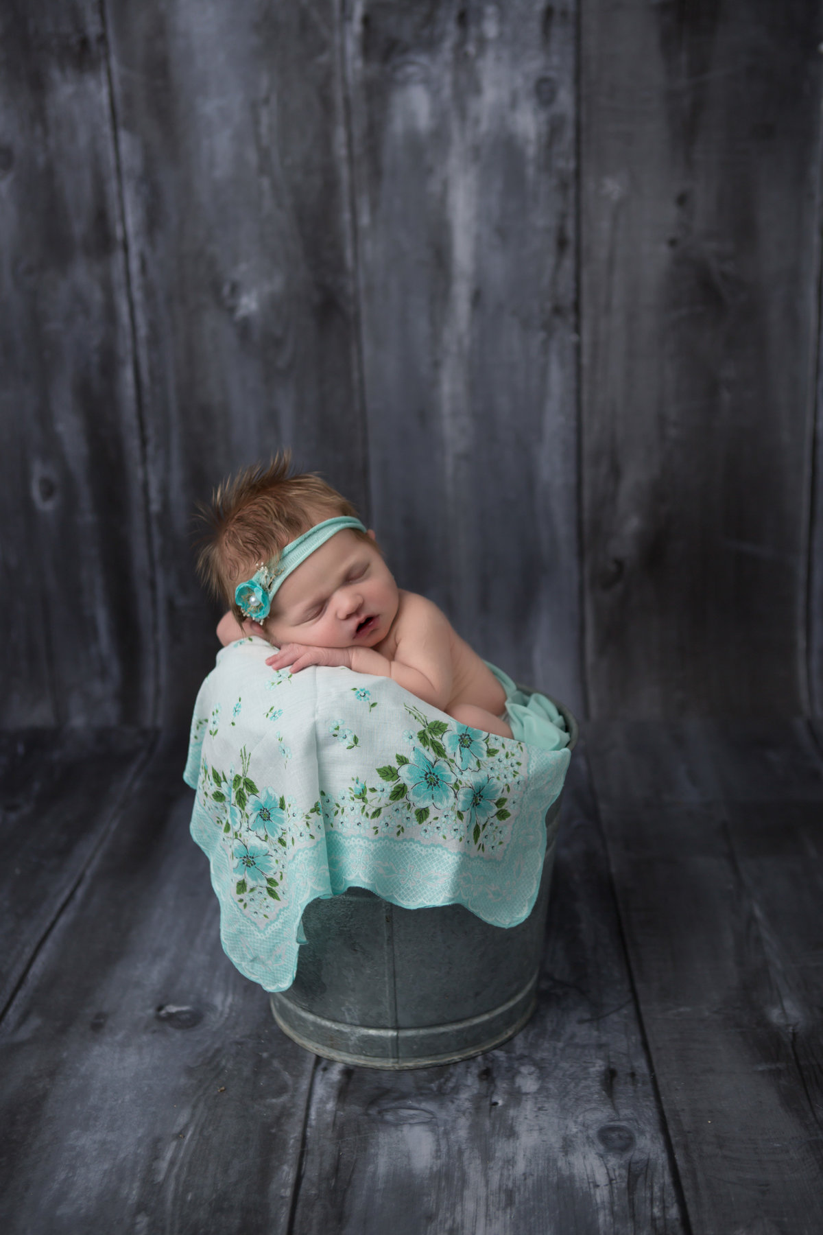 Maternity Newborn - Holly Dawn Photography - Wedding Photography - Family Photography - St. Charles - St. Louis - Missouri-31