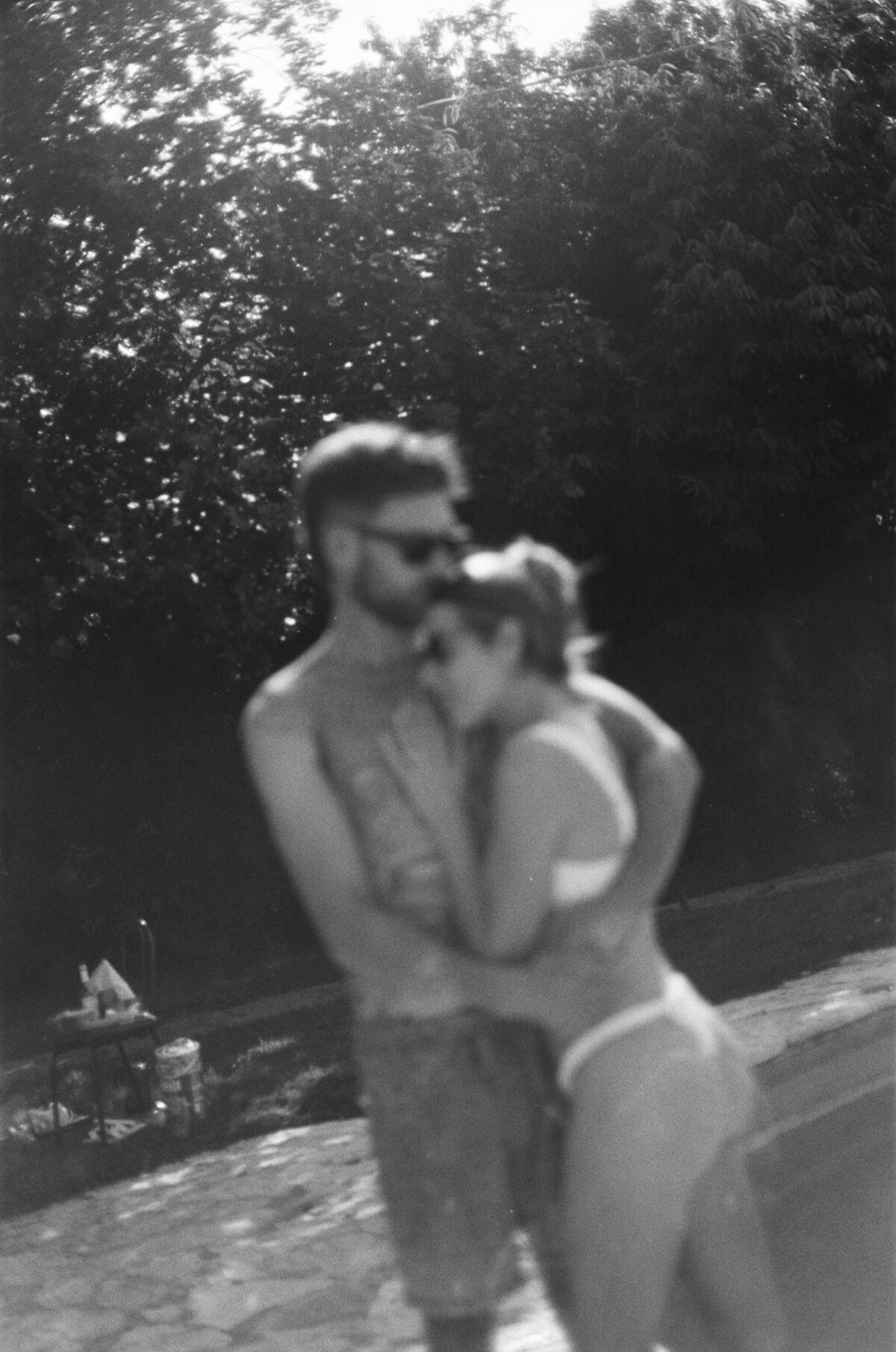 adorlee-weddings-1450-Emily-and-Jake-pool-party-analogue