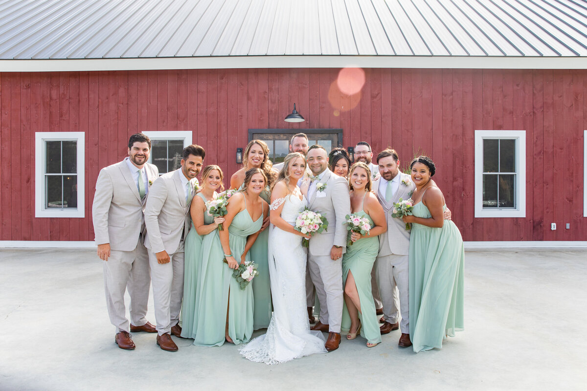 Barn-at-Blackstone-National-wedding-Kelly-Pomeroy-Photography-Maggie-Javier-wedding-party--40