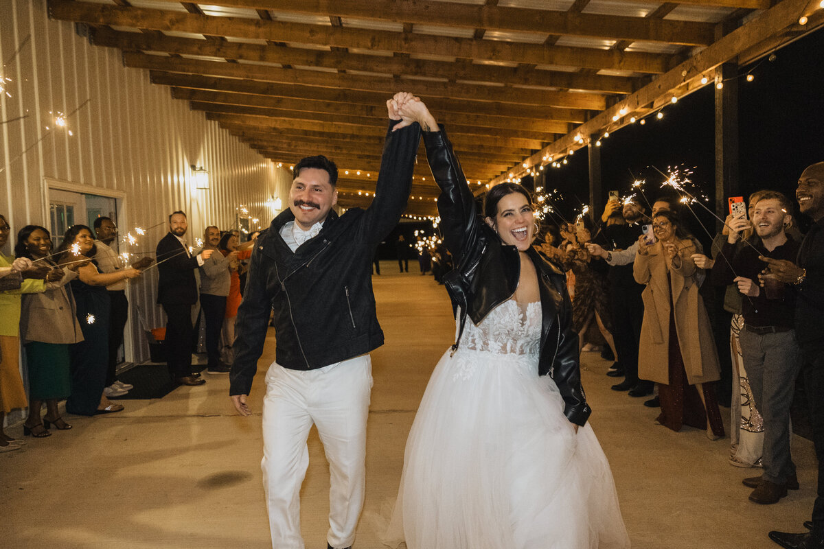 Hudson-Springs-Oklahoma-Wedding-Leah-Turney-Photography-2856