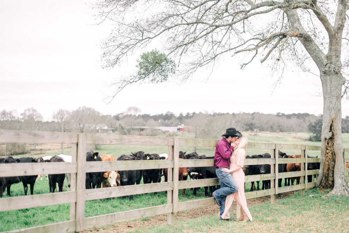 The White Magnolia Engagement Session-21
