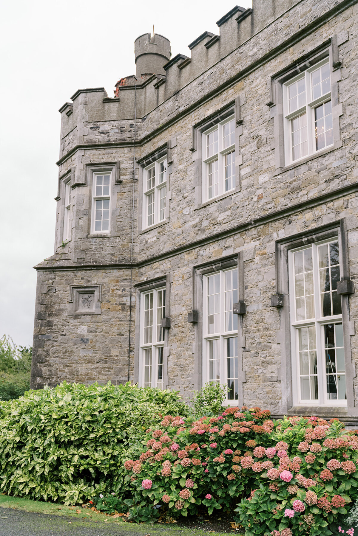 Michelle Norwood Living - Luxury Travel Inspiration - Scene Setters Ireland - Megan-Noll_Engage-Ireland22-4