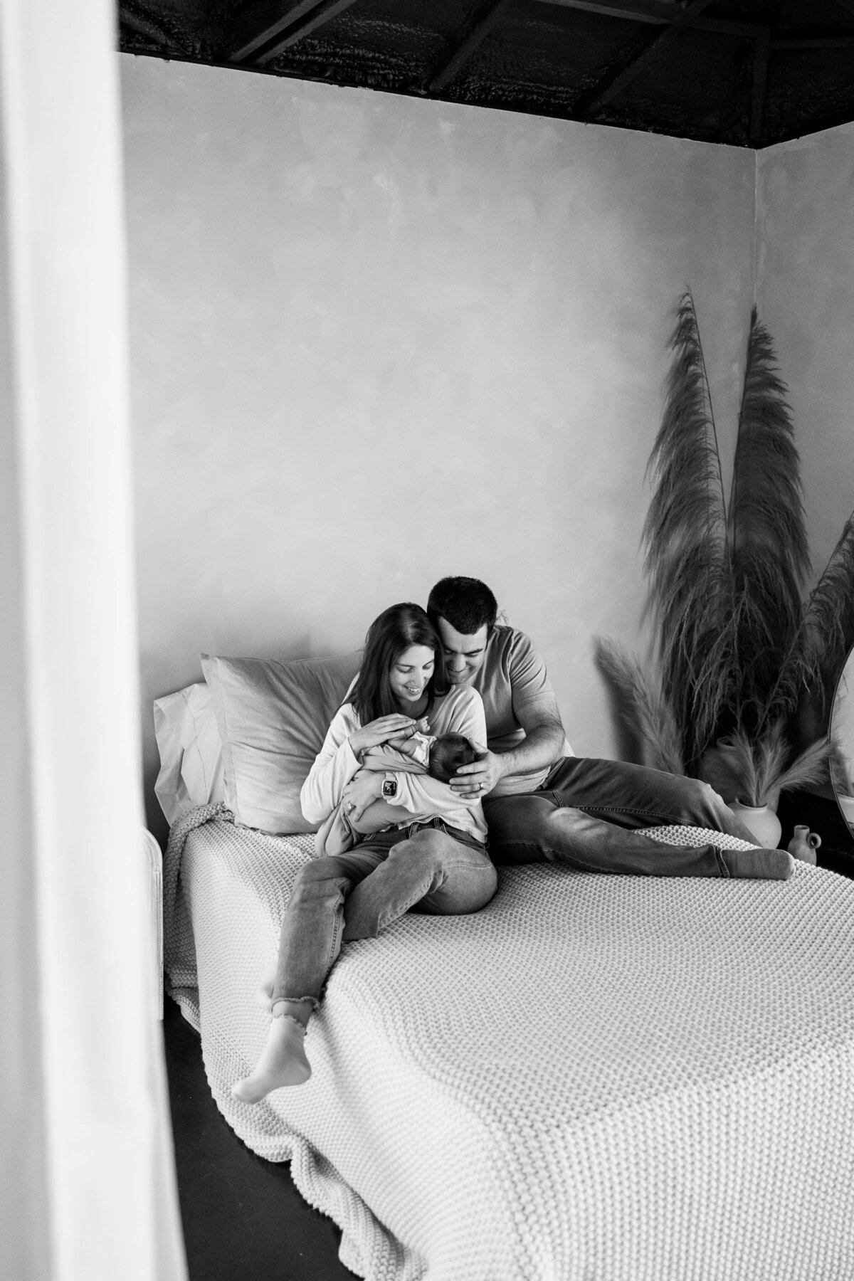 Pierpoint Newborn - Elizabeth George Photography100994-2