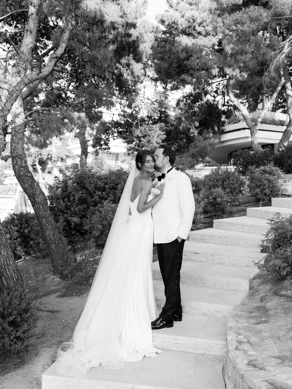 Black-Tie-Wedding-at-Four-Seasons-and-Vouliagmeni-Lake-061
