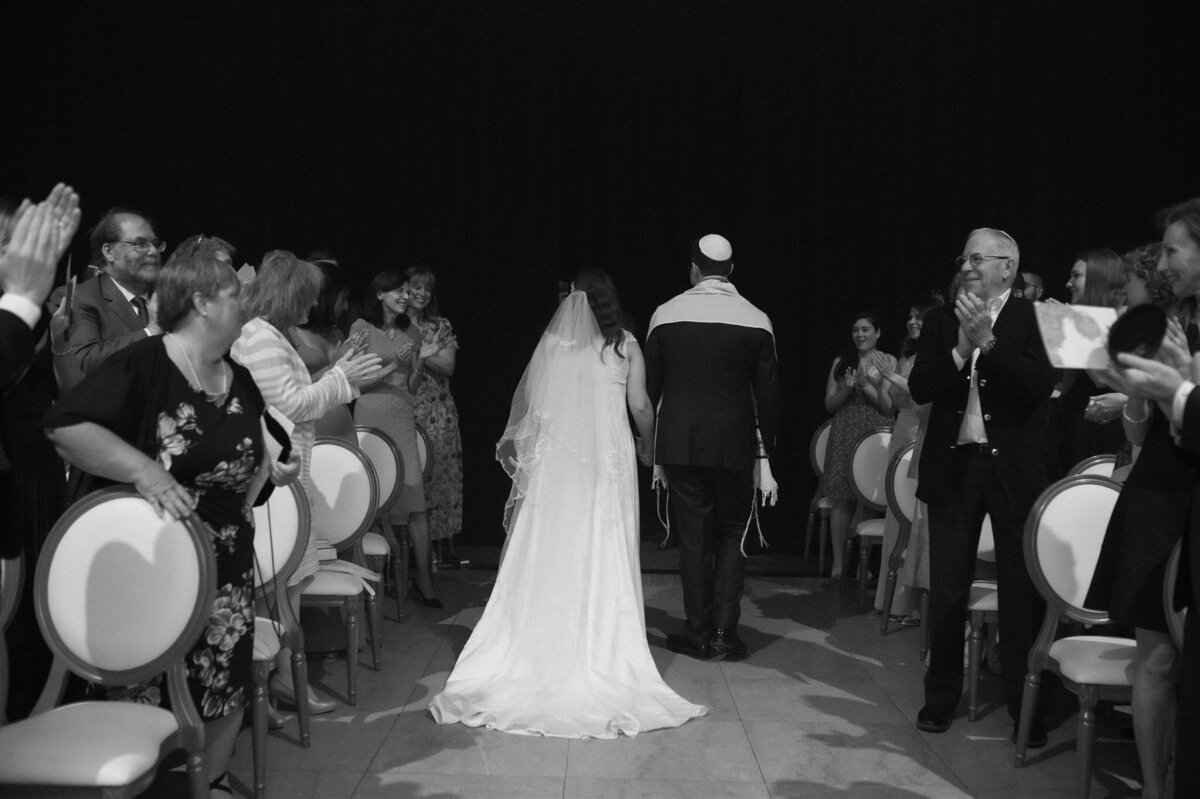 theatre-st-james-jewish-vintage-wedding-julia-garcia-prat-montreal-luxury-wedding-photographer-307