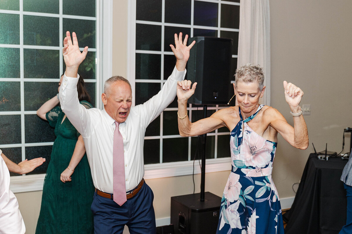 Klumb-Wedding-SNEAKPEEK-195