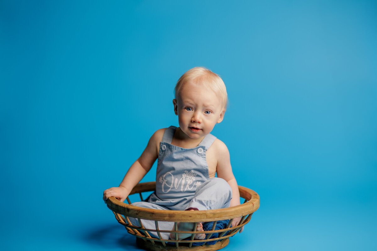 best NWA baby photographer, milestone photography NWA, baby photography near me NWA