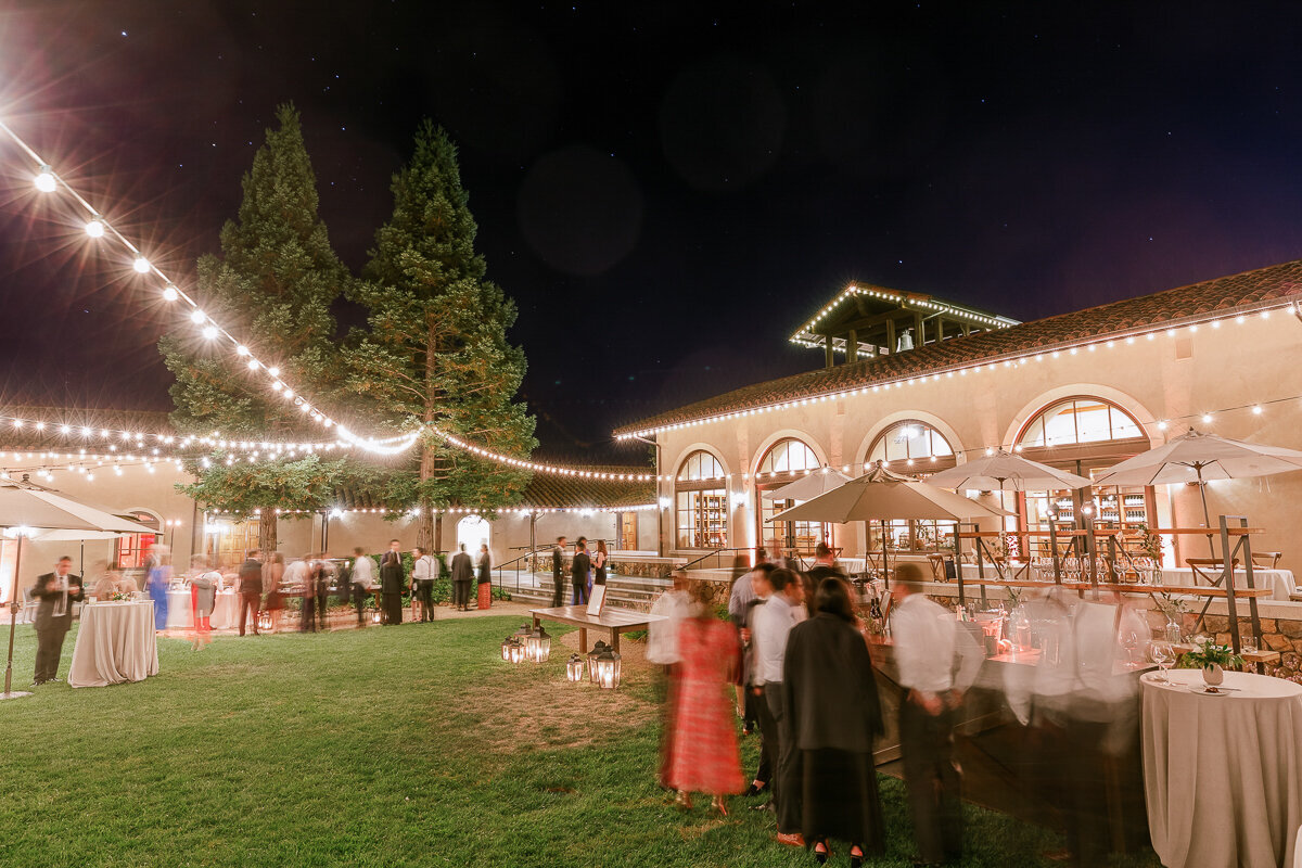 napa-wedding-photographers-dejaureguis-erin-courtney-st.francis.winery-0097