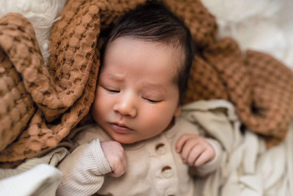 cleveland-newborn-photography (5)