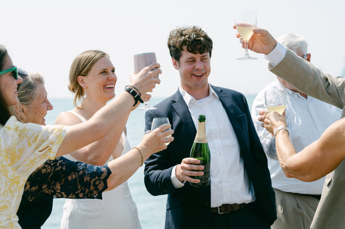 Chicago-elopement-photographer-12