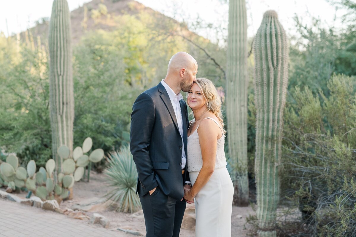 Phoenix-Engagement-Photographer-Desert-Botanical-Garden-1069