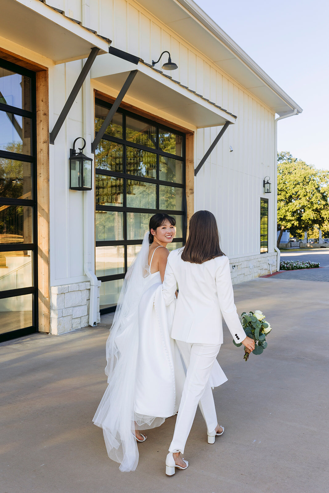 reTheBurrowWeddingPhotography-514