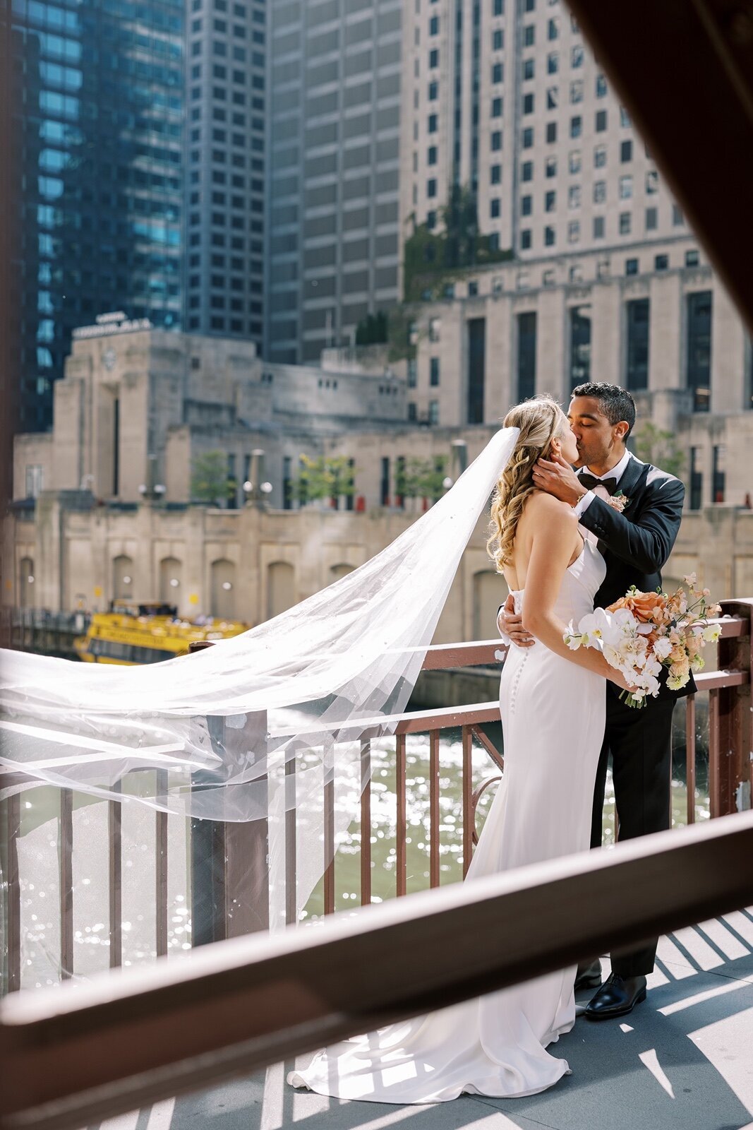 chicago-illuminating-company-wedding-14