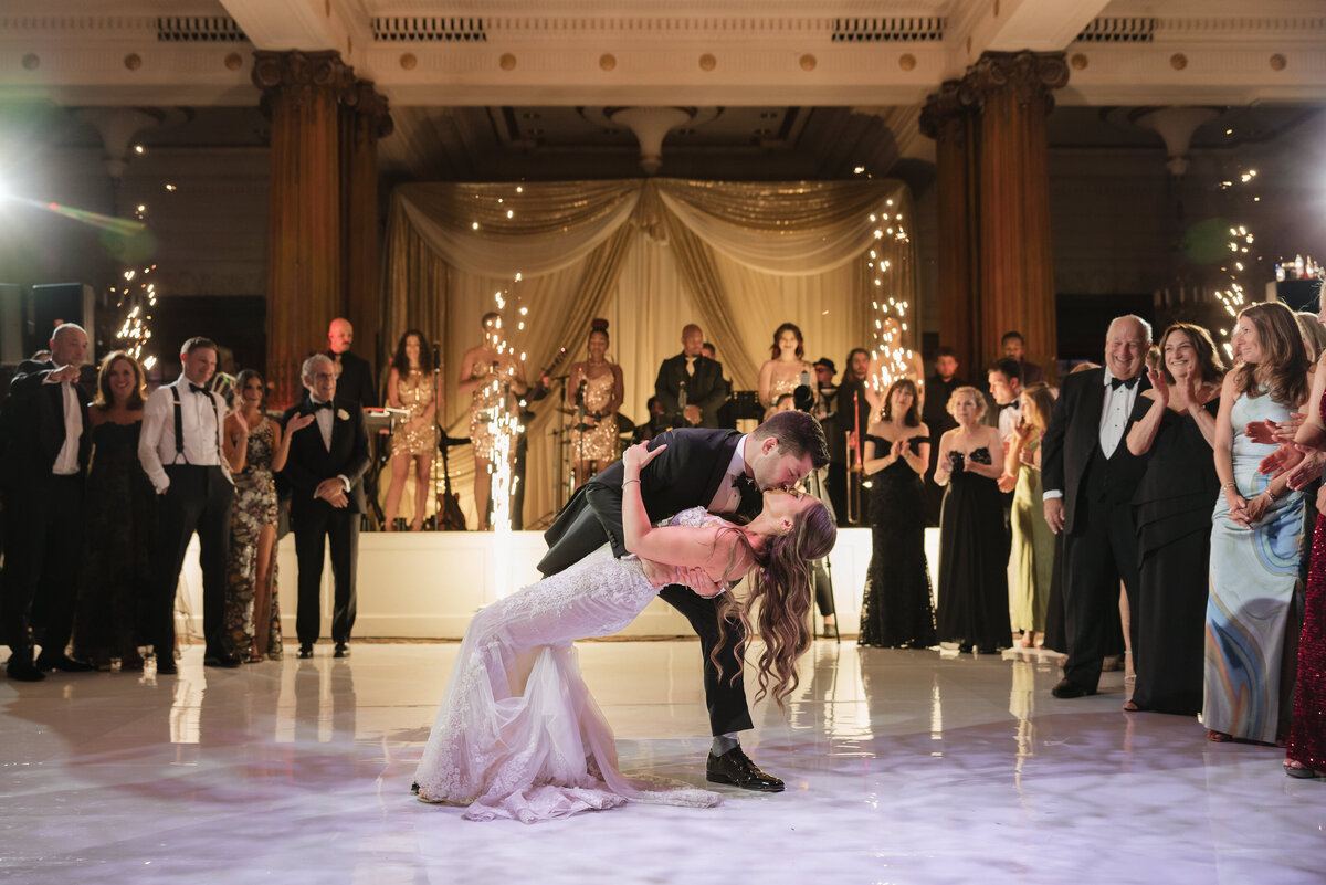 crystal-tea-room-wedding-philadelphia-79