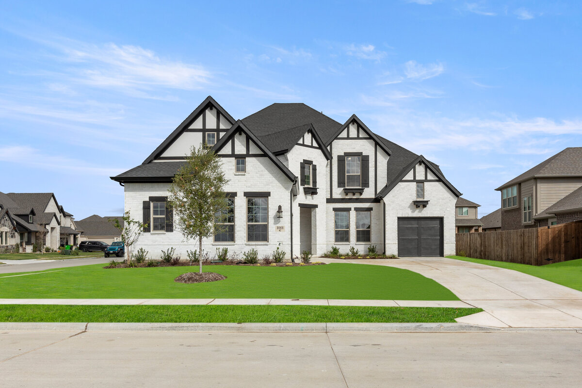 1001 Canuela-Front-1