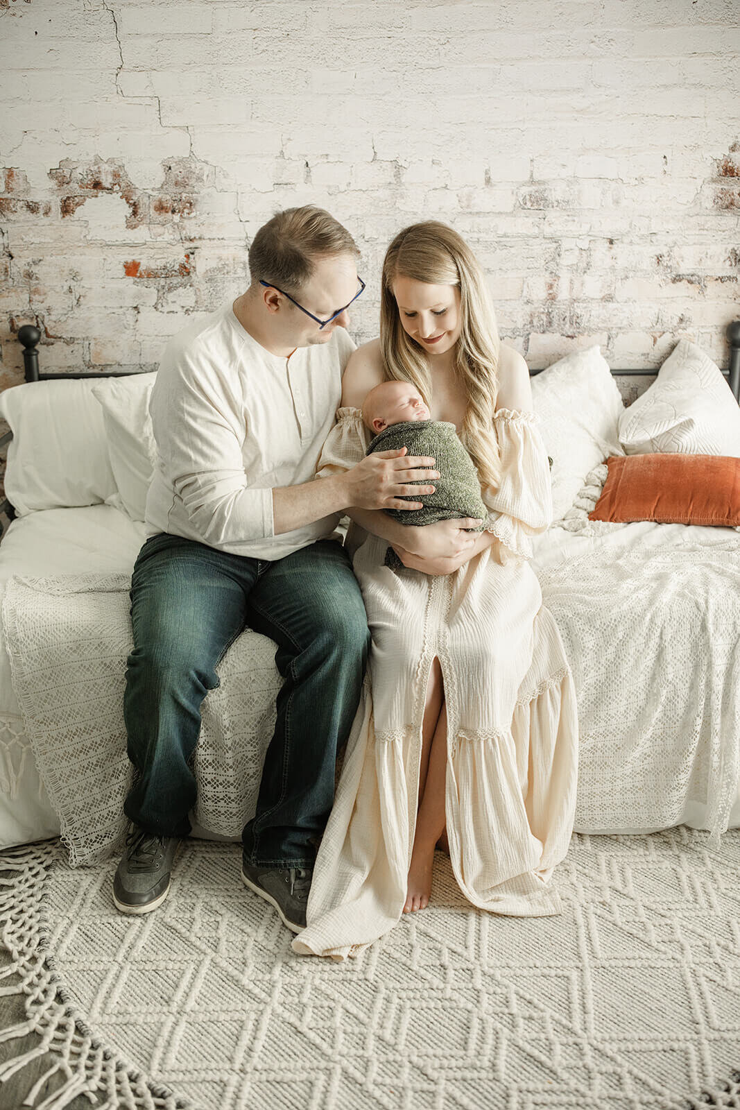 Collin-lancaster-newborn-studio-71_websize