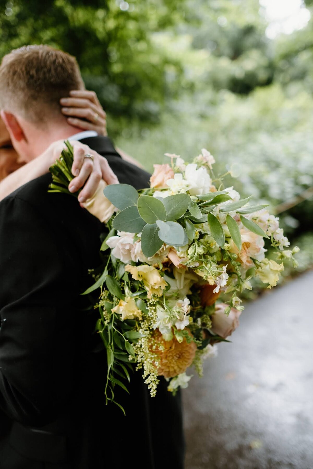 Nichole-Babiez-Photography-07.15.2023-Artifact-events-downtown-chicago-montrose-pointe-bird-sanctuary-wedding-photos-candid-luxury-fall-destination-26