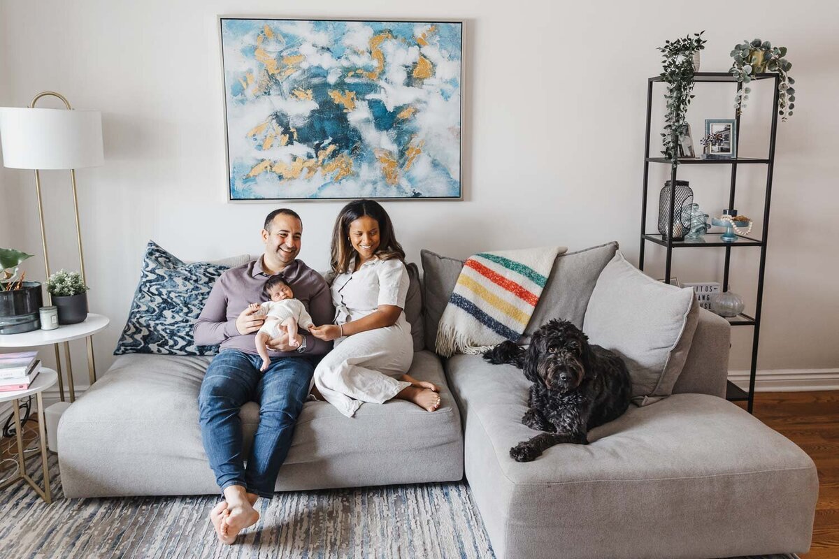 relaxed-newborn-photography-toronto-1