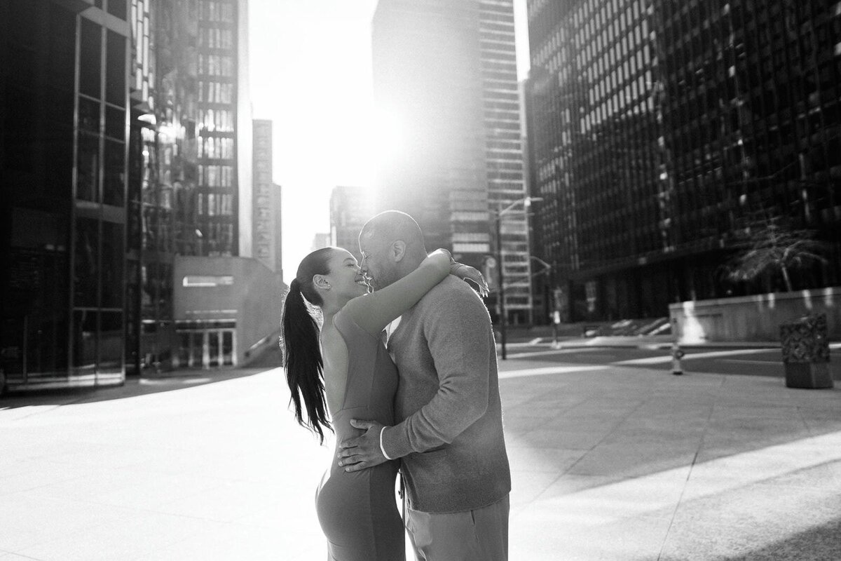 E11-Engagement-photo-shoot-in-Downtown-Toronto-Maria-and-DeVon-2025-04-14-2500px-1028