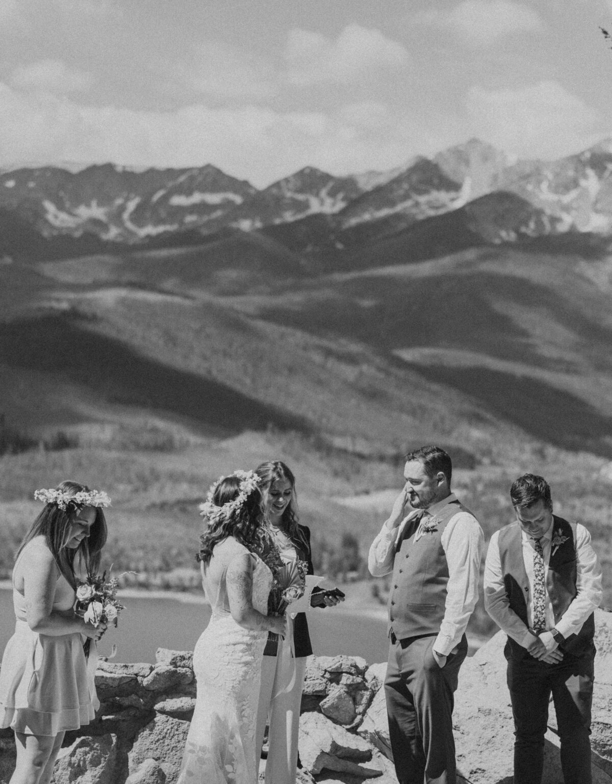 bride and groom eloping at sapphire point overlook